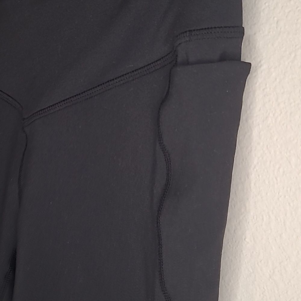 PureLuxe by Fabletics HW Oasis Crossover 7/8 Leggings Size XS or Small - Picture 3 of 5